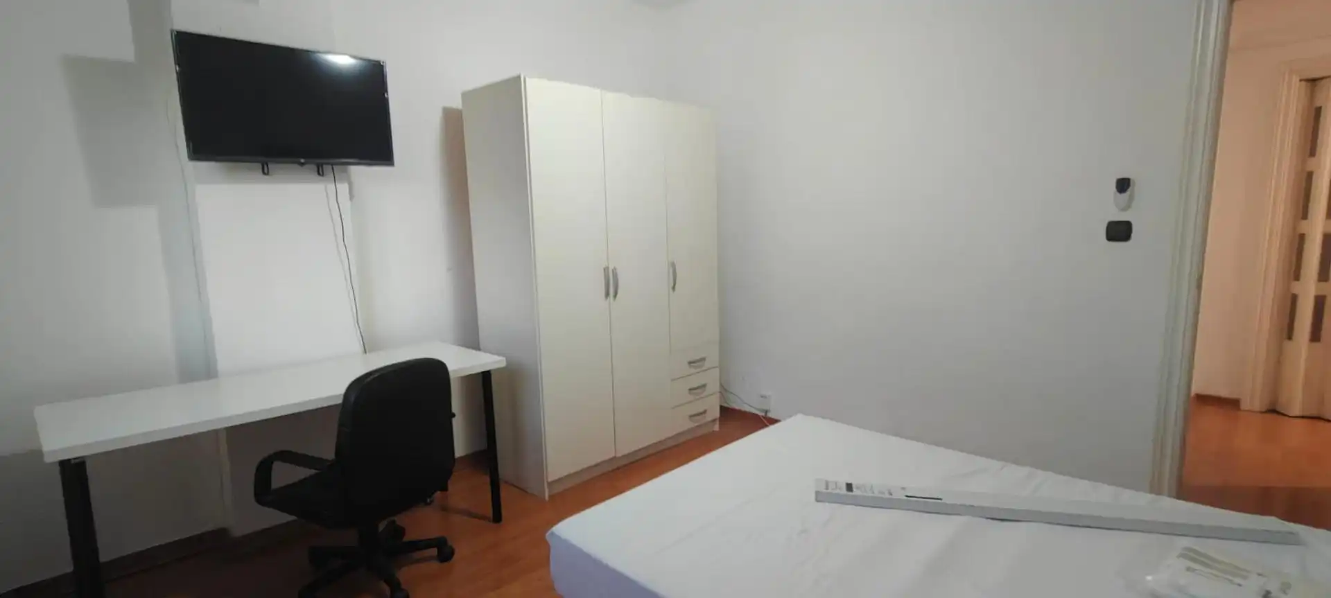 Schlafzimmer von Wohnung zur untervermieten in Beiro