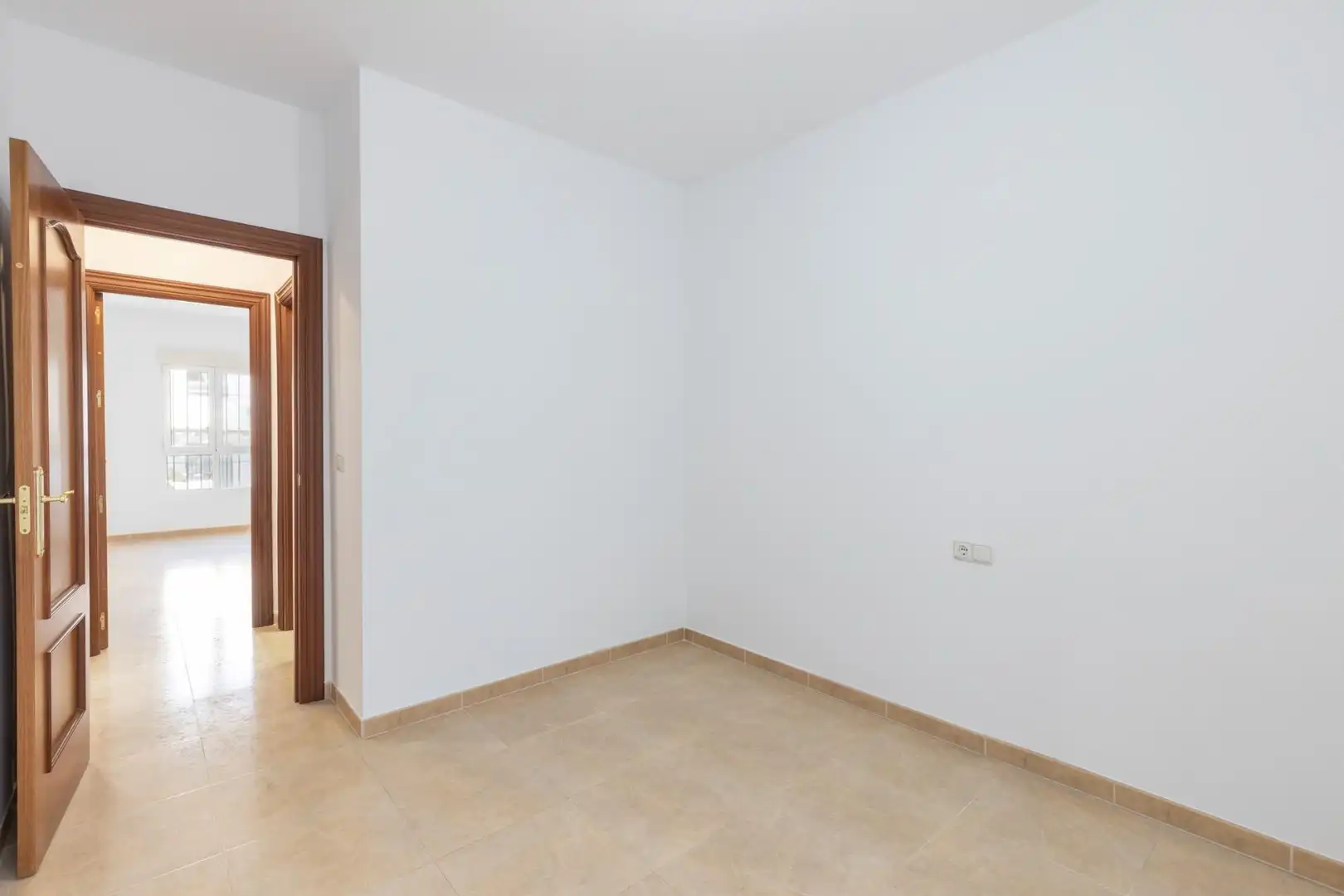 Flat for sale in Alhendín  with Air Conditioner