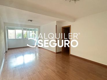 Pis amb ascensor de lloguer a de la Onu