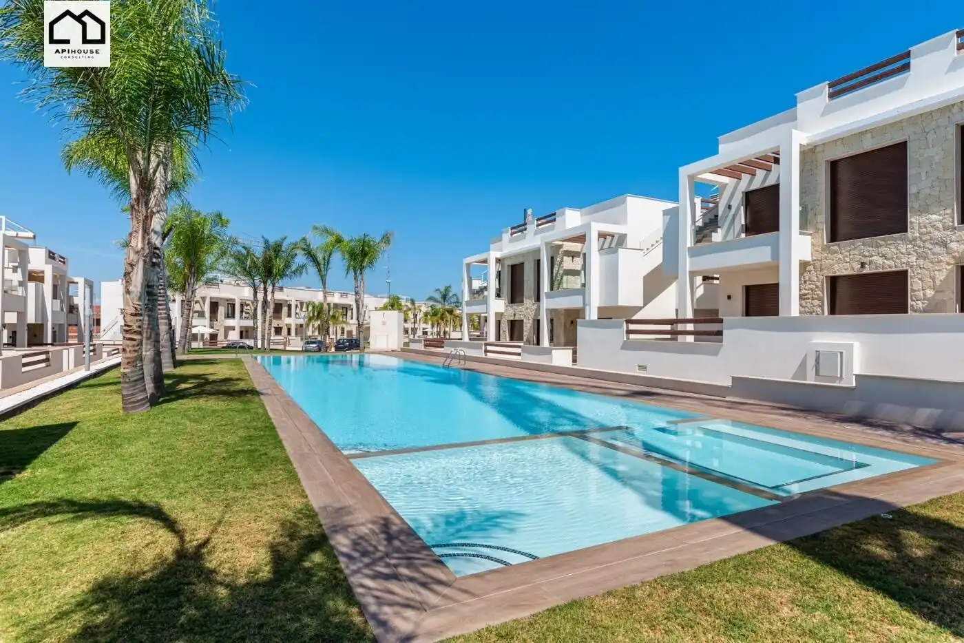 Bungalow with pool for sale in Los Balcones - Los Altos, imagen 2
