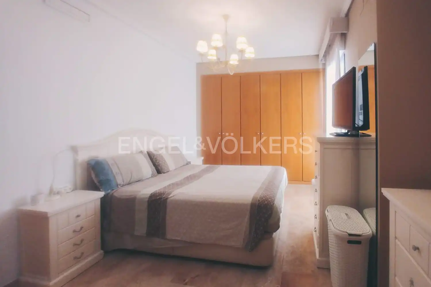 Habitación de Piso en venta en Valencia con Aire acondicionado, Calefacción y Amueblado