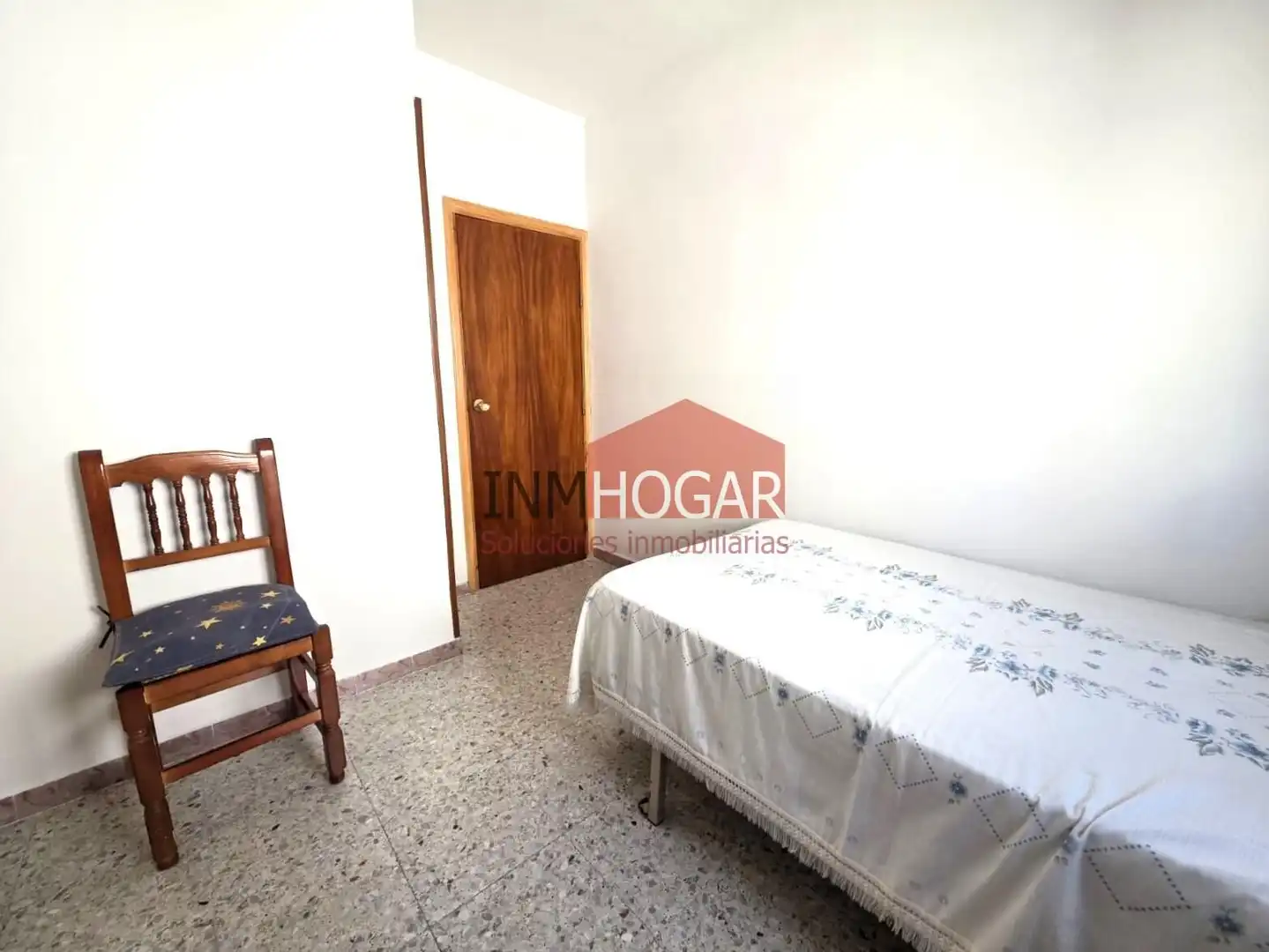Habitación de Casa o chalet en venta en Navalosa con Calefacción, Terraza y Amueblado