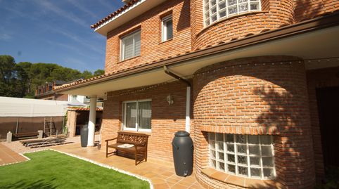 Foto 4 de Casa adosada en venta en Carrer Magnòlies, Les Fonts, Sant Quirze del Vallès