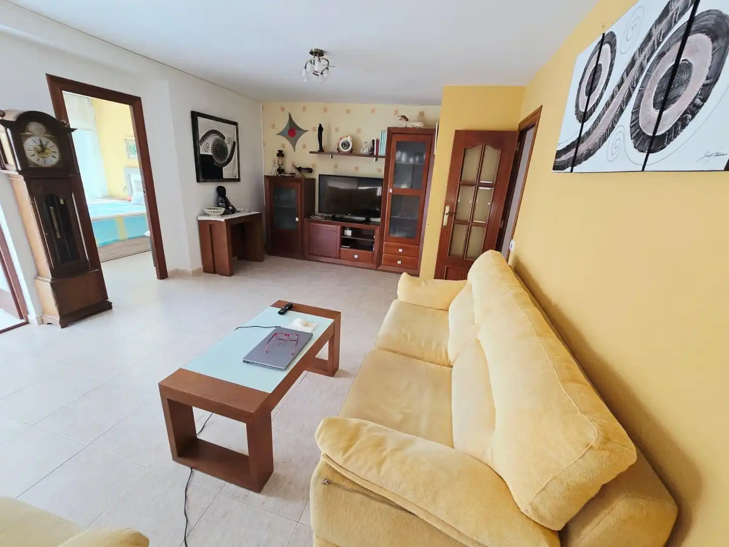 Piso con ascensor en venta en Avenida Avenida Emilio Ortuño, imagen 3