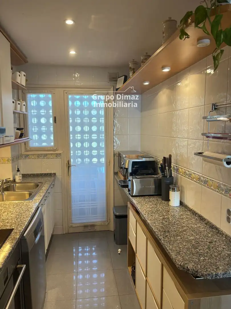 Cocina de Ático en venta en Sant Feliu de Guíxols con Calefacción, Terraza y Piscina