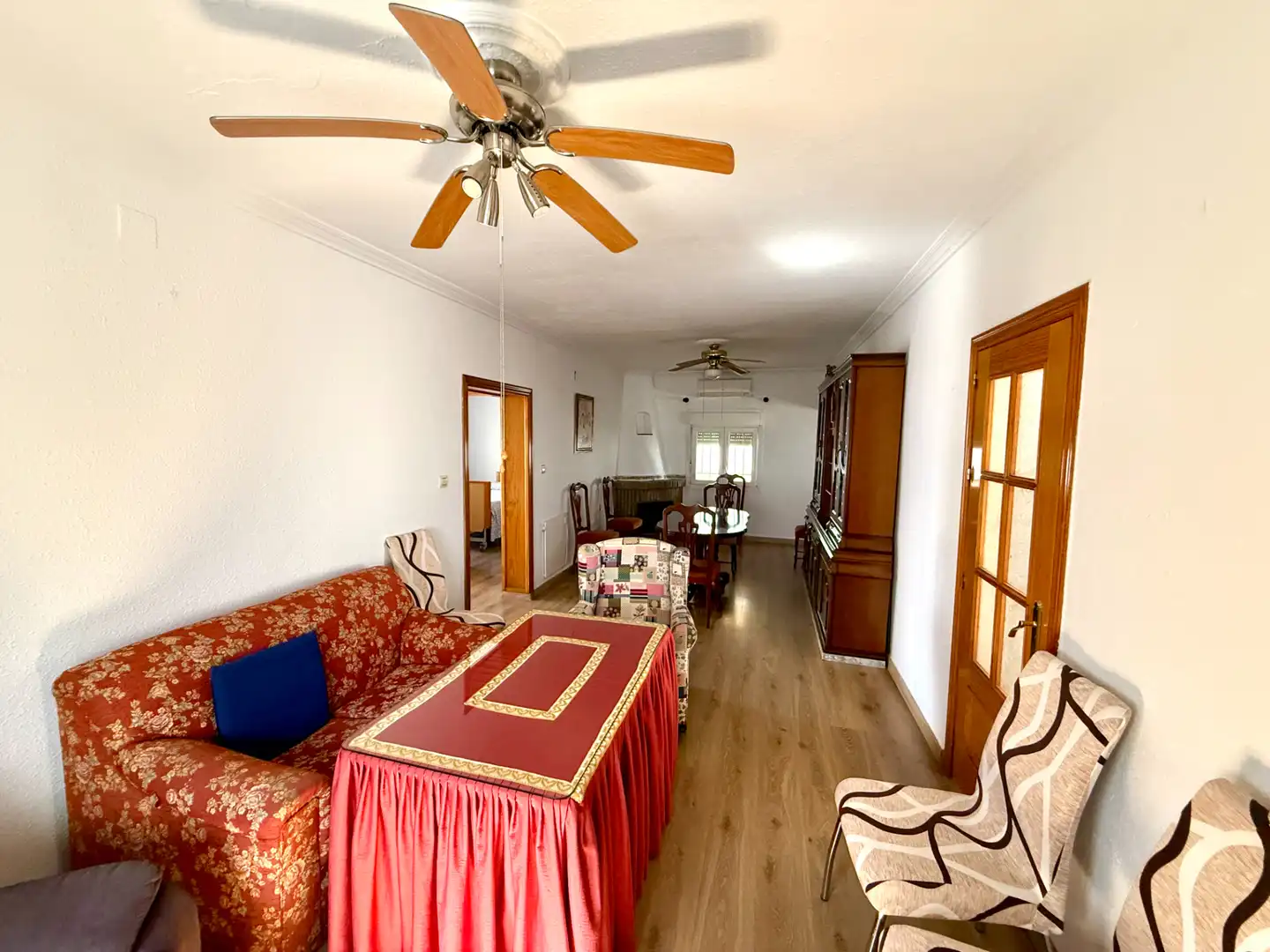 Sala d'estar de Casa o xalet en venda en Mairena del Aljarafe