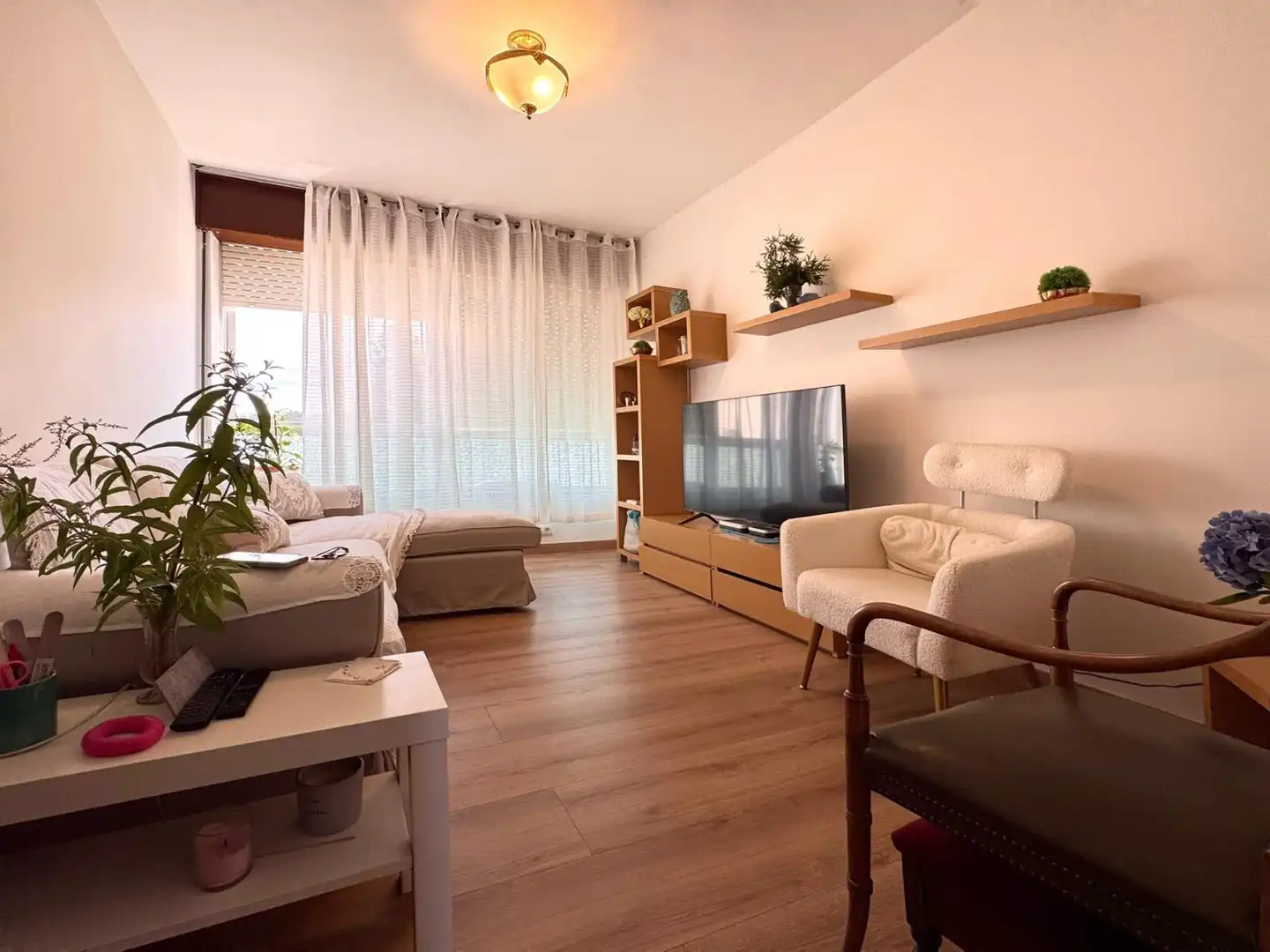 Sala d'estar de Edifici en venda en Cuntis