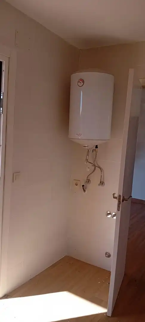 Bathroom of Houses for sale in Escopete  with Heating, Terrace and Community pool