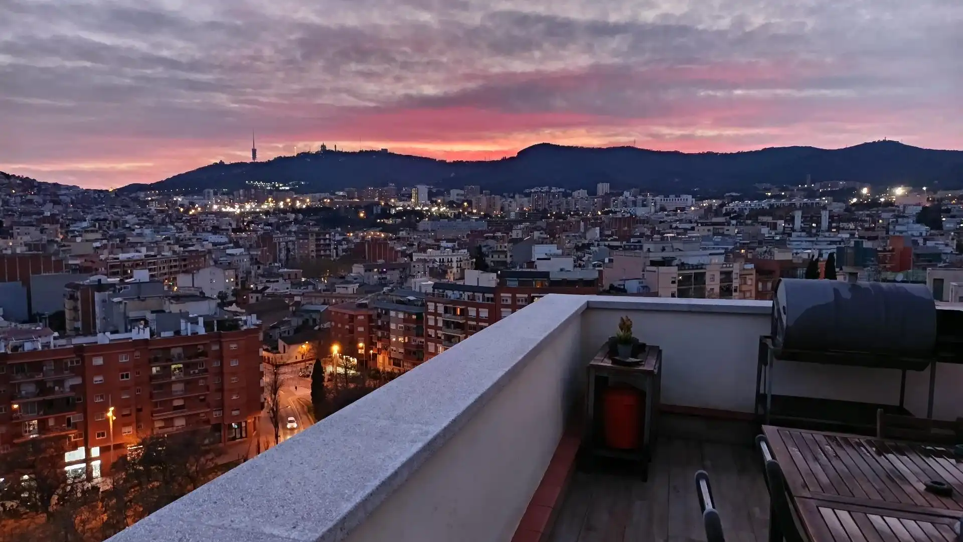 Ático en venta en Carrer Carrer Vall d'Ordesa, El Turó de la Peira, Nou Barris