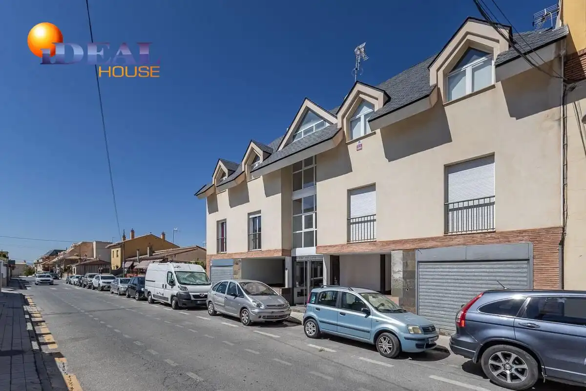 Flat with lift for sale in Barrio de la Vega, imagen 2