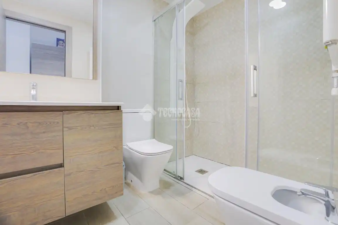 Baño de Piso en venta en Granollers con Aire acondicionado, Calefacción y Parquet