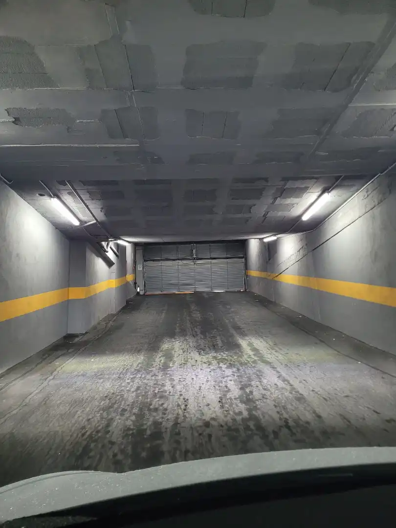 Parkplatz von Garage zur Miete in Terrassa