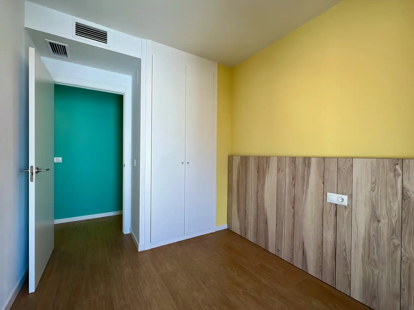 Bedroom of Attic for sale in Dénia  with Air Conditioner, Heating and Private garden