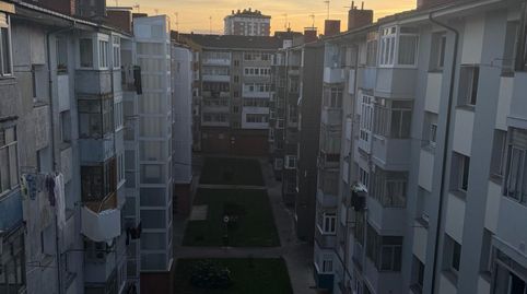 Foto 3 de Piso en venta en Calle Jesús González Alonso, 3, Pumarín, Gijón