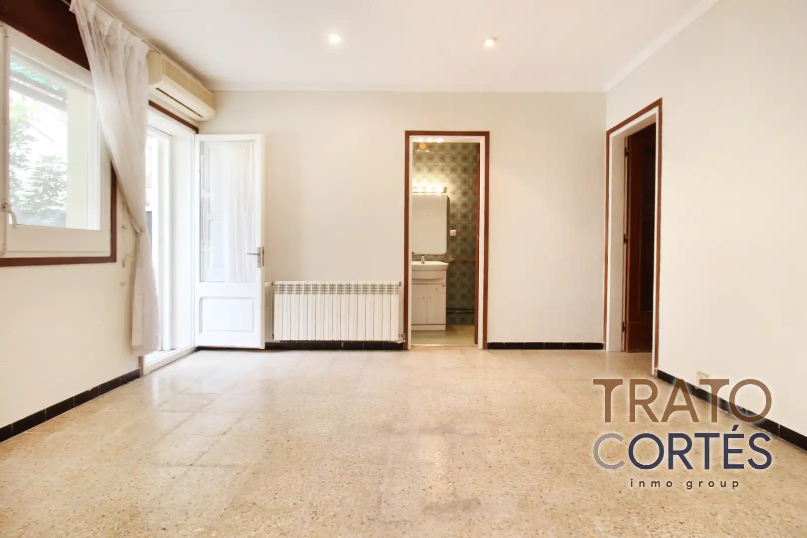 Casa adosada en venta en Passeig Maragall
