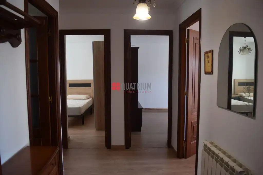 Habitación de Piso en venta en Santiago de Compostela  con Trastero