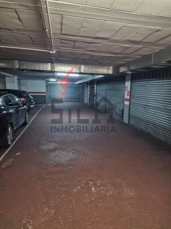 Parkplatz von Garage zur Miete in Ourense Capital 