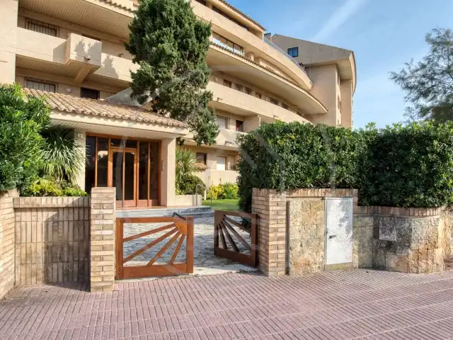 Vista exterior de Planta baja en venta en Calonge i Sant Antoni con Aire acondicionado, Calefacción y Jardín privado