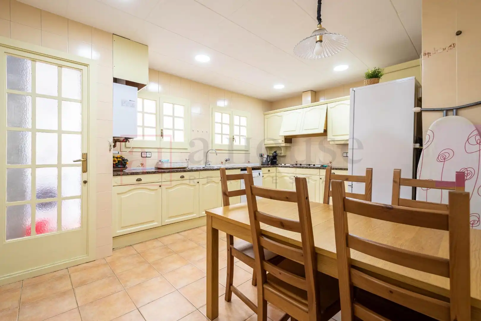 Cuina de Pis en venda en Barcelona amb Aire condicionat, Calefacció i Parquet
