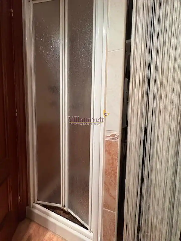 Apartament en venda en Vigo  amb Calefacció, Parquet i Traster