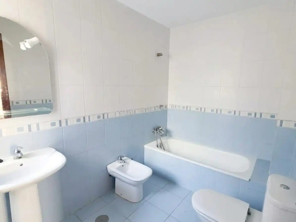 Baño de Ático en venta en Rincón de la Victoria con Aire acondicionado, Terraza y Balcón
