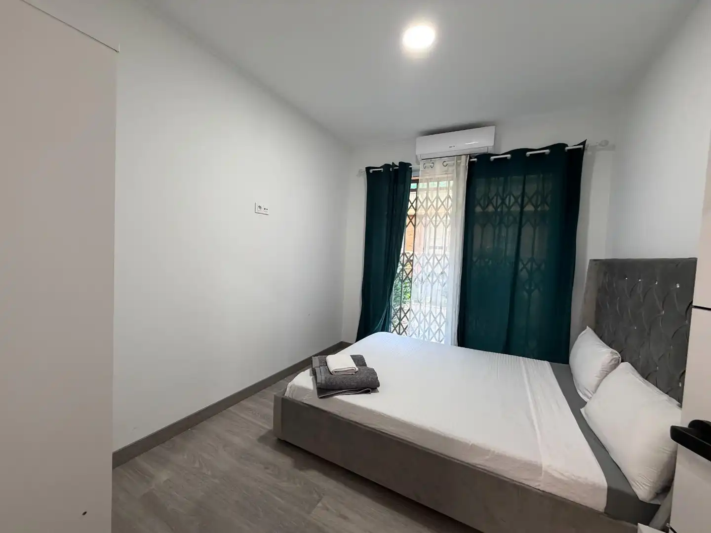 Habitación de Planta baja en venta en Alicante / Alacant