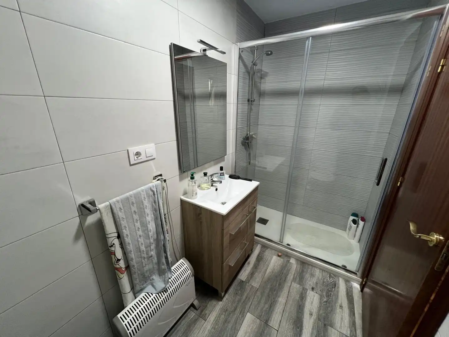 Baño de Piso en venta en Cáceres con Aire acondicionado, Calefacción y Balcón