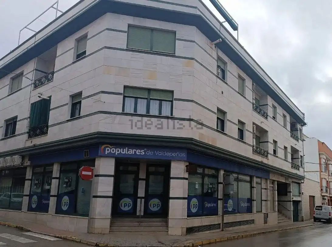 Local comercial de lloguer a Valdepeñas, imagen 4