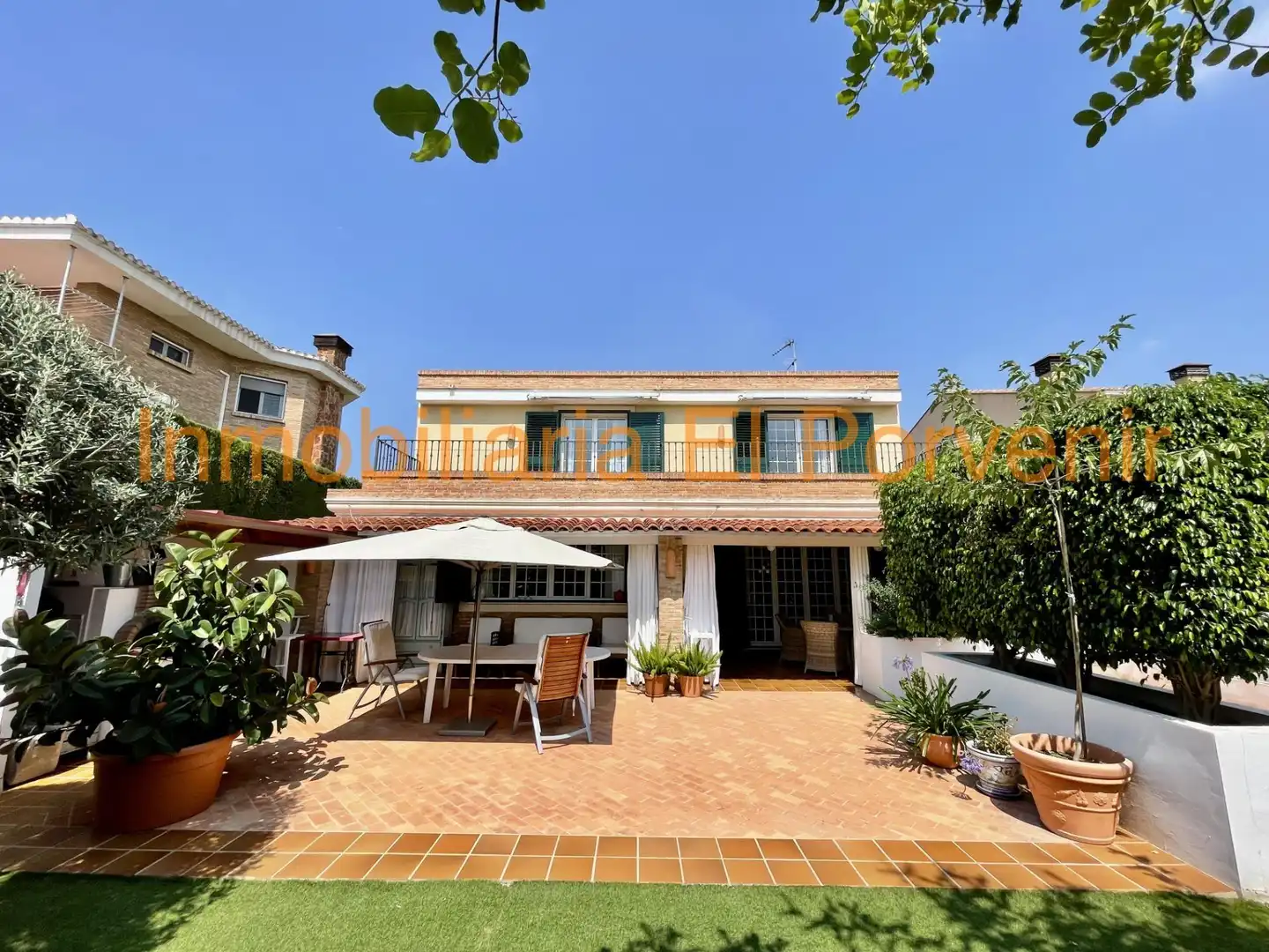 Vista exterior de Casa o chalet en venta en Torrent con Aire acondicionado, Calefacción y Jardín privado