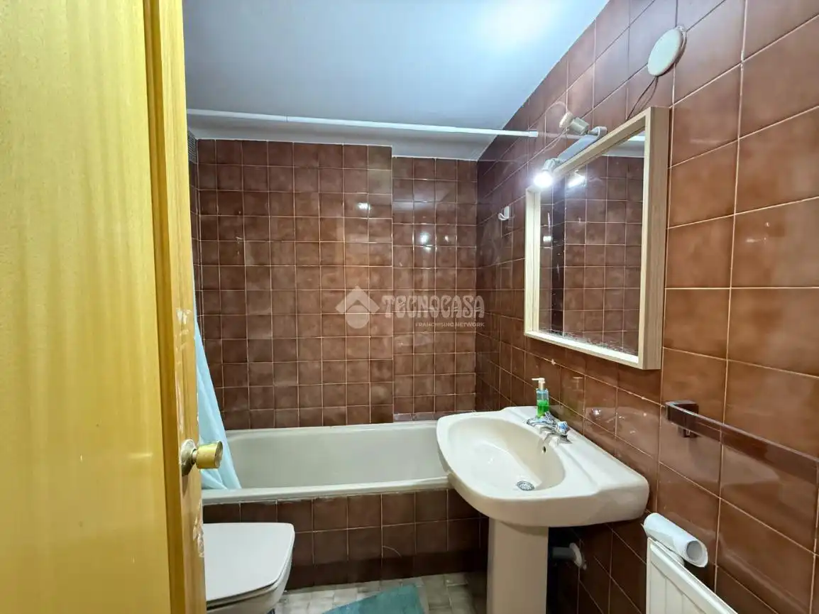 Bathroom of Flat for rent in Majadahonda  with Heating