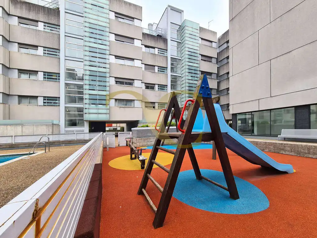 Terrasse von Maisonette zum Verkauf in Oviedo  mit Heizung, Privatgarten und Terrasse