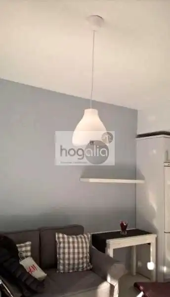 Bedroom of Flat for rent in Sevilla  with Air Conditioner, Terrace and Furnished