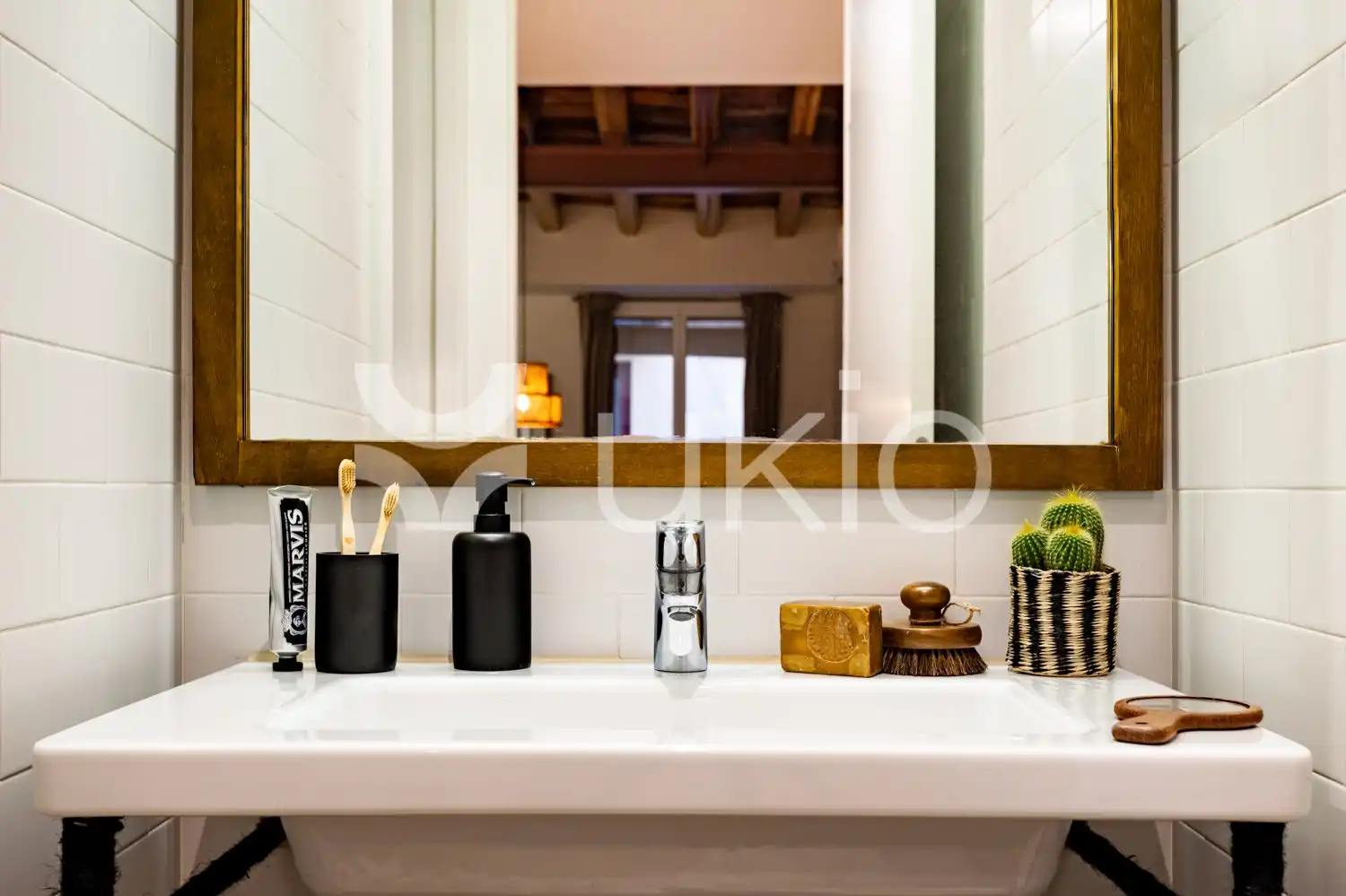 Apartment with terrace to rent in Carrer de Milà i Fontanals, imagen 19