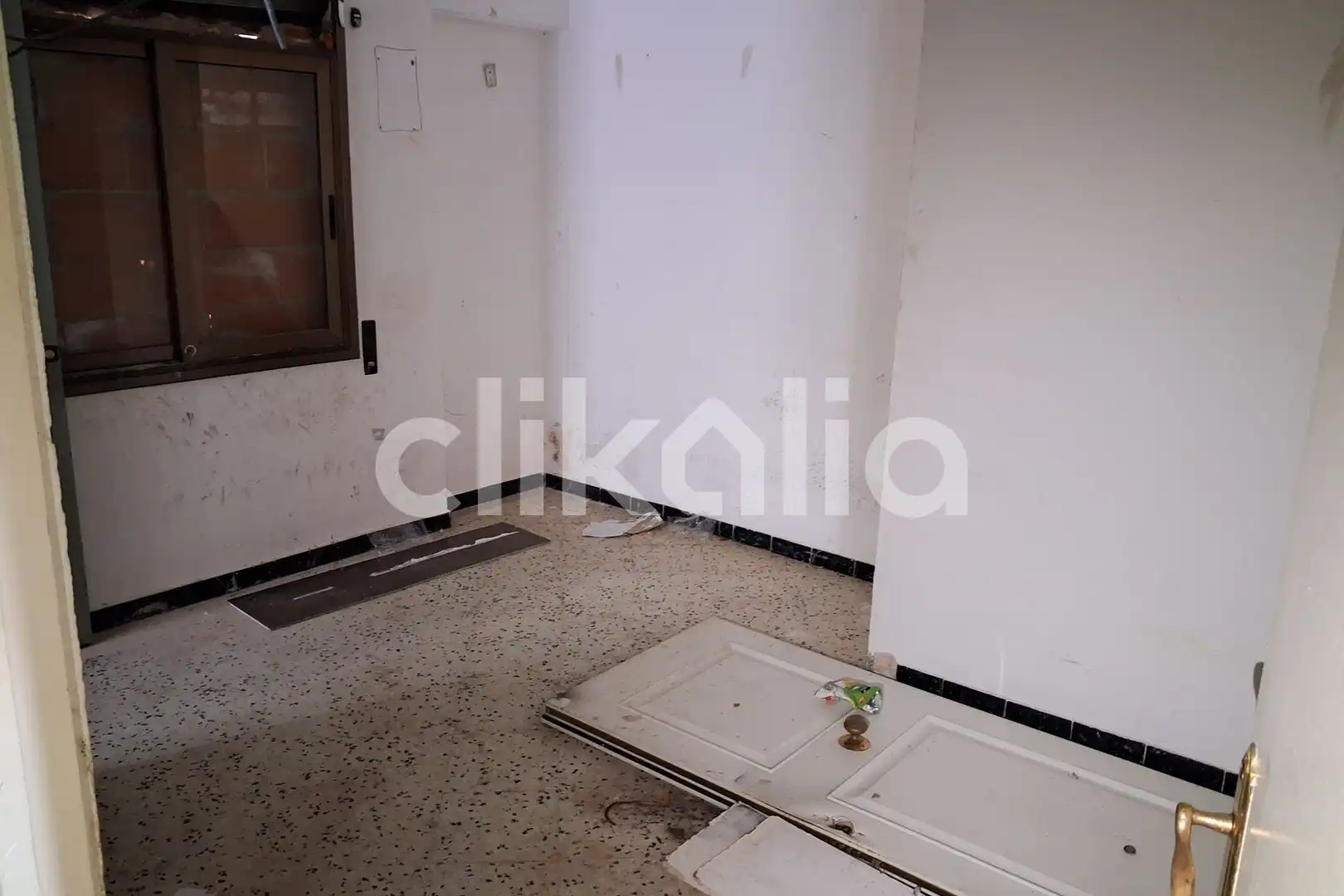 Einfamilien-Reihenhaus zum Verkauf in Sabadell mit Terrasse