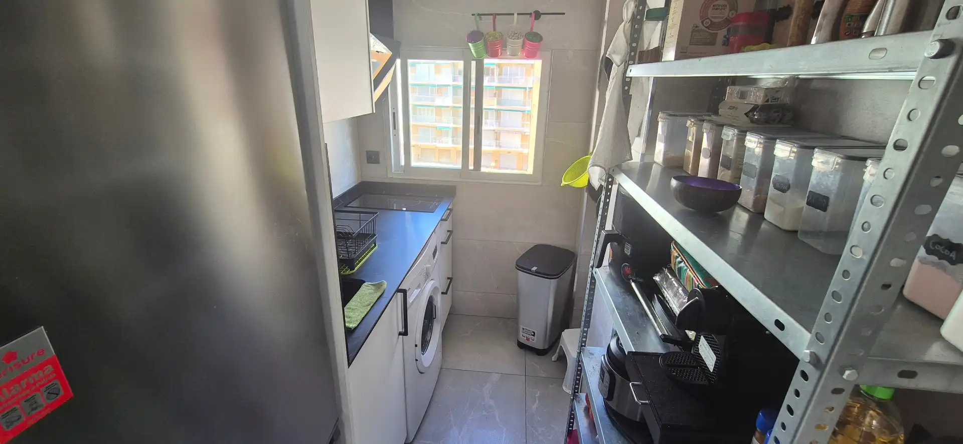 Cuina de Estudi en venda en Gandia amb Aire condicionat, Terrassa i Moblat