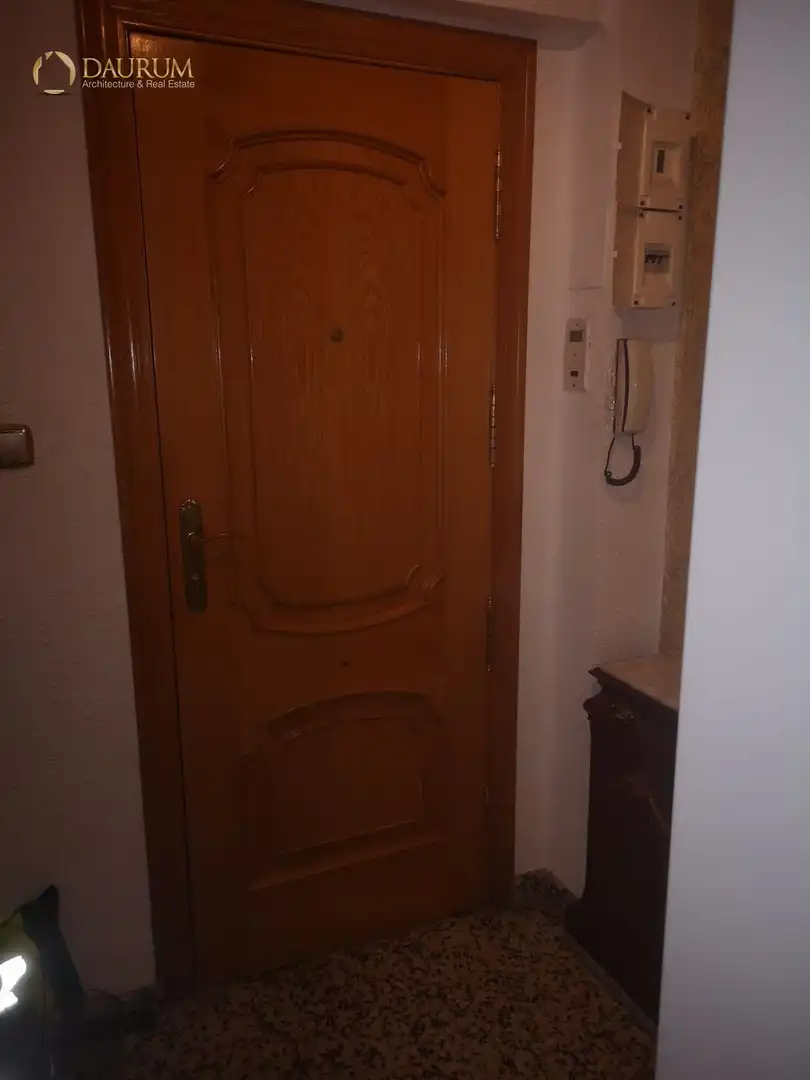 Flat for sale in Cheste  with Air Conditioner, Terrace and Furnished
