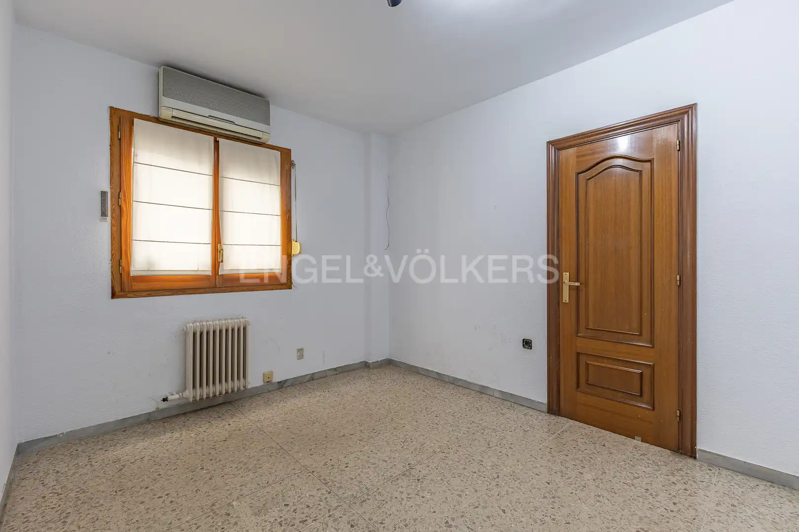 Ático en venta en Sabadell con Calefacción, Terraza y Balcón