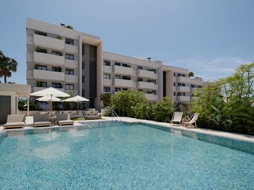 Apartament amb piscina en venda a Estepona Pueblo