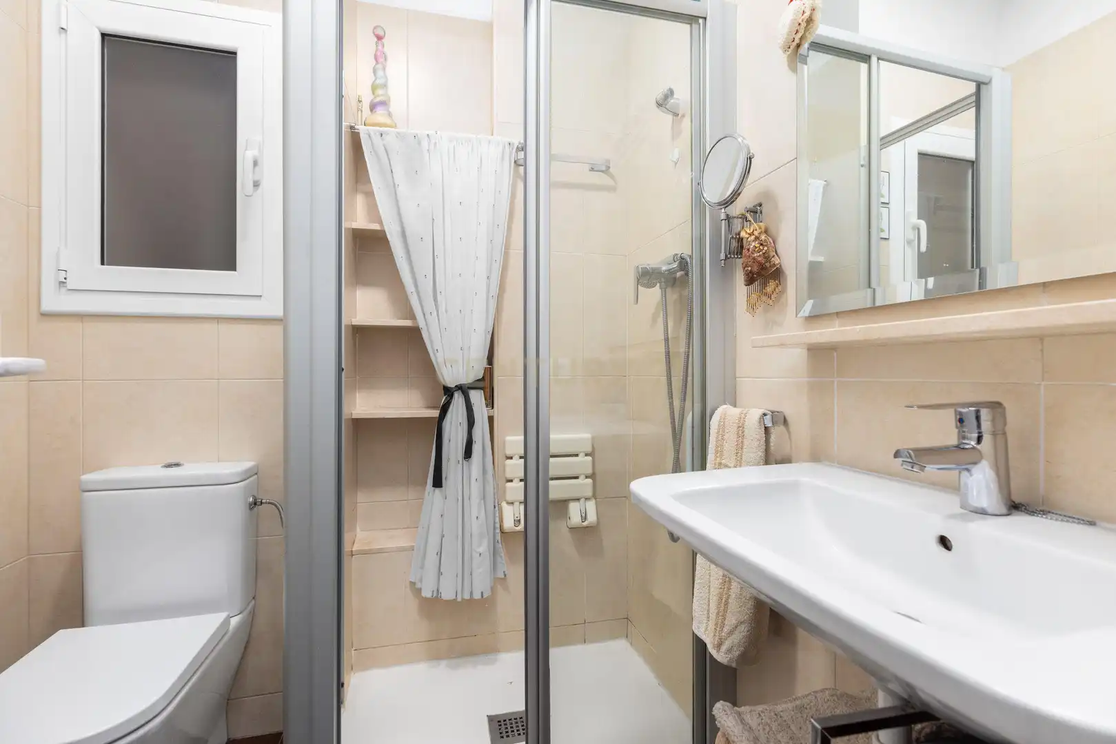 Badezimmer von Wohnung zum Verkauf in Barcelona
