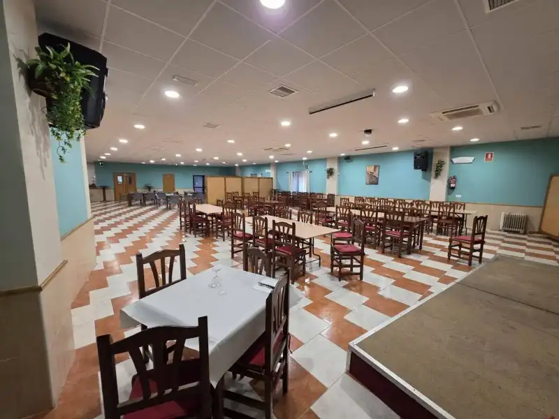 Casa o chalet en venta en Valdeobispo con Terraza y Piscina