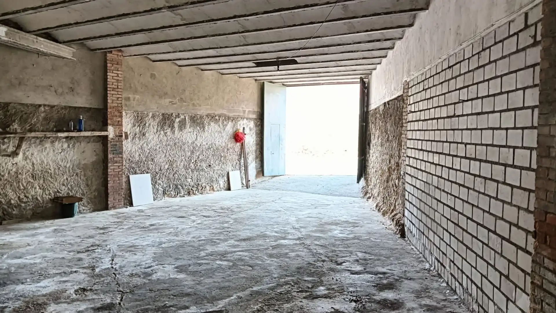 Nave industrial en venta en Mondéjar