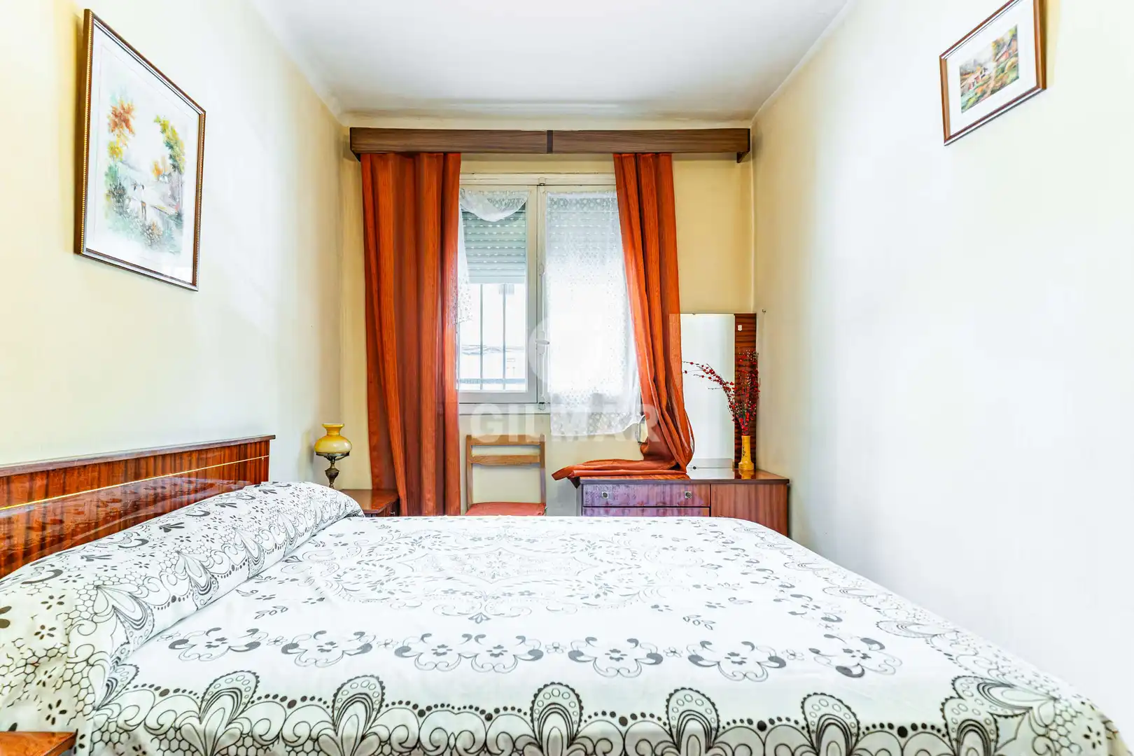 Dormitori de Pis en venda en Madrid