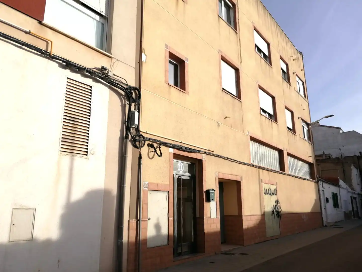 Vista exterior de Piso en venta en Albacete
