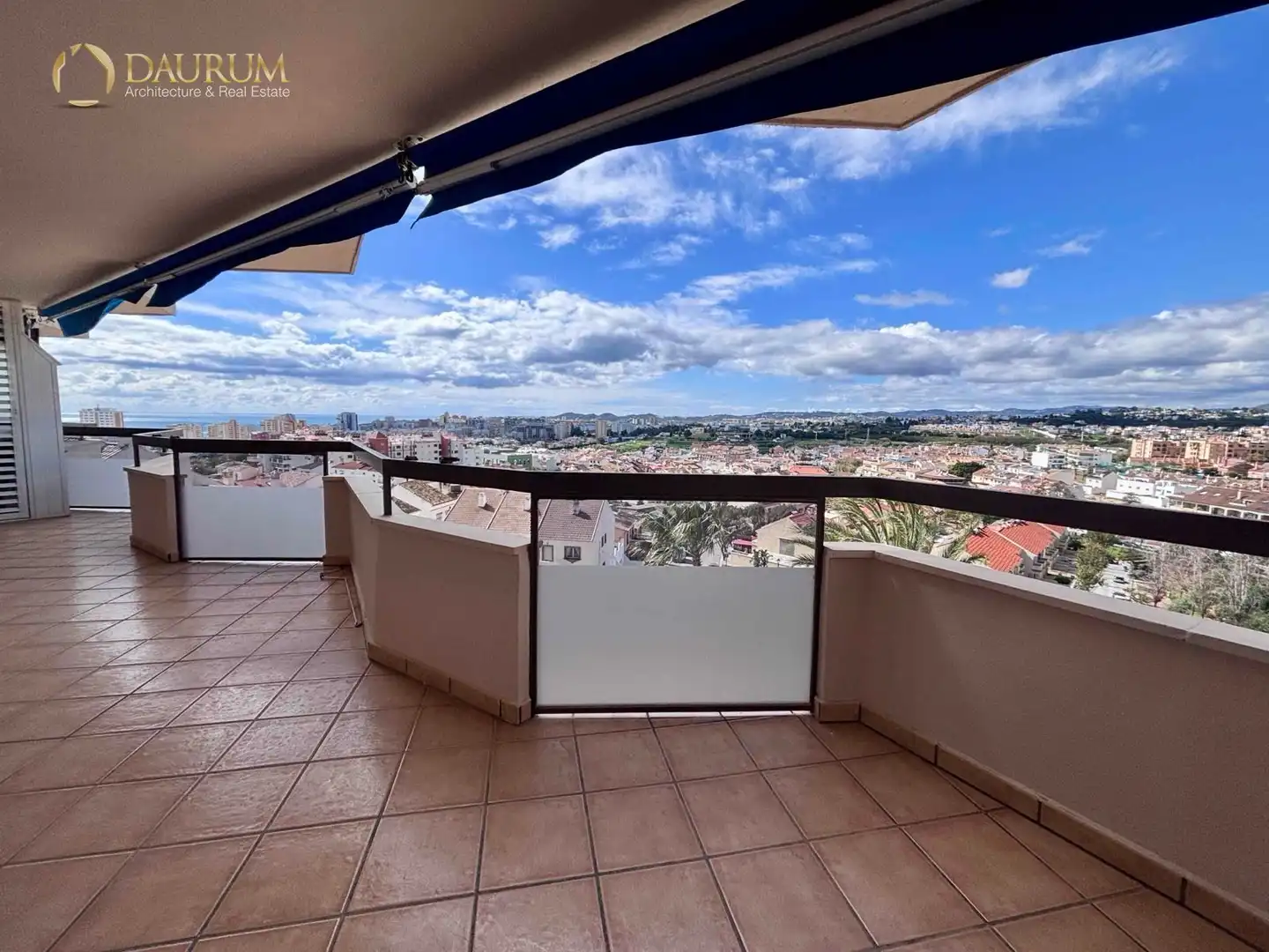 Terrassa de Pis en venda en Fuengirola amb Aire condicionat, Terrassa i Piscina