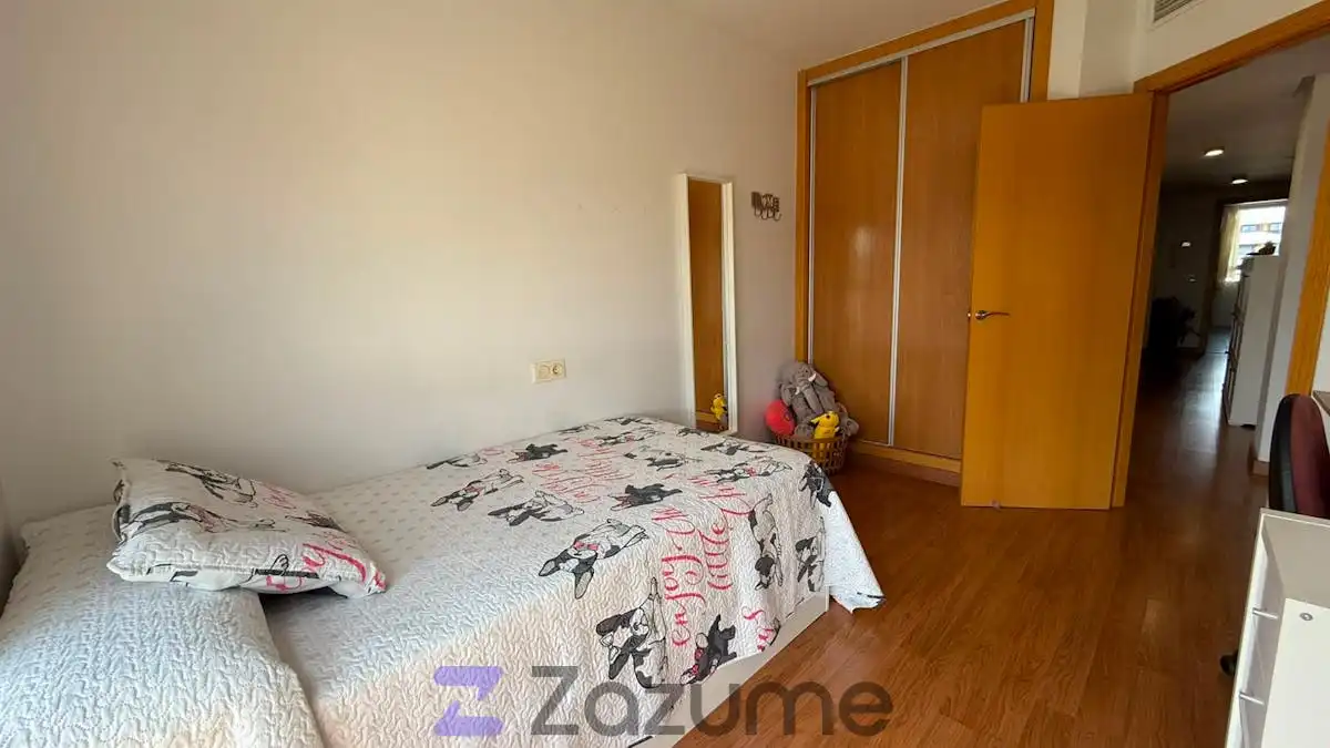Habitación de Piso de alquiler en Murcia con Aire acondicionado, Calefacción y Horno