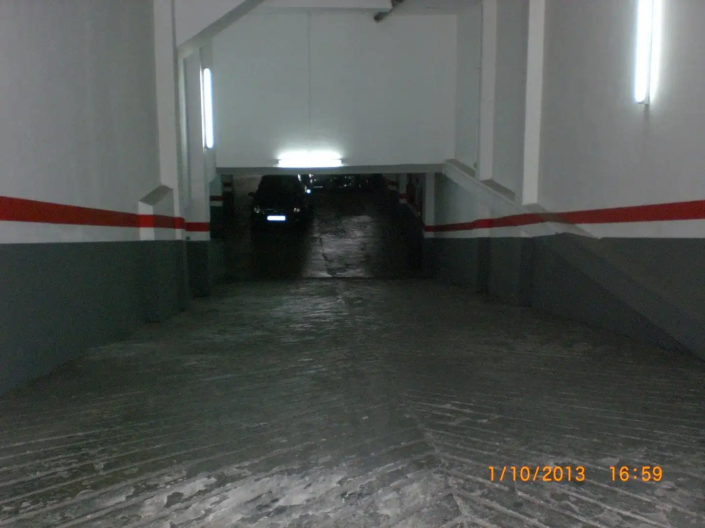 Garage zur Miete in CALLE NARCIS MONTURIOL, 37, Castell - Poble Vell