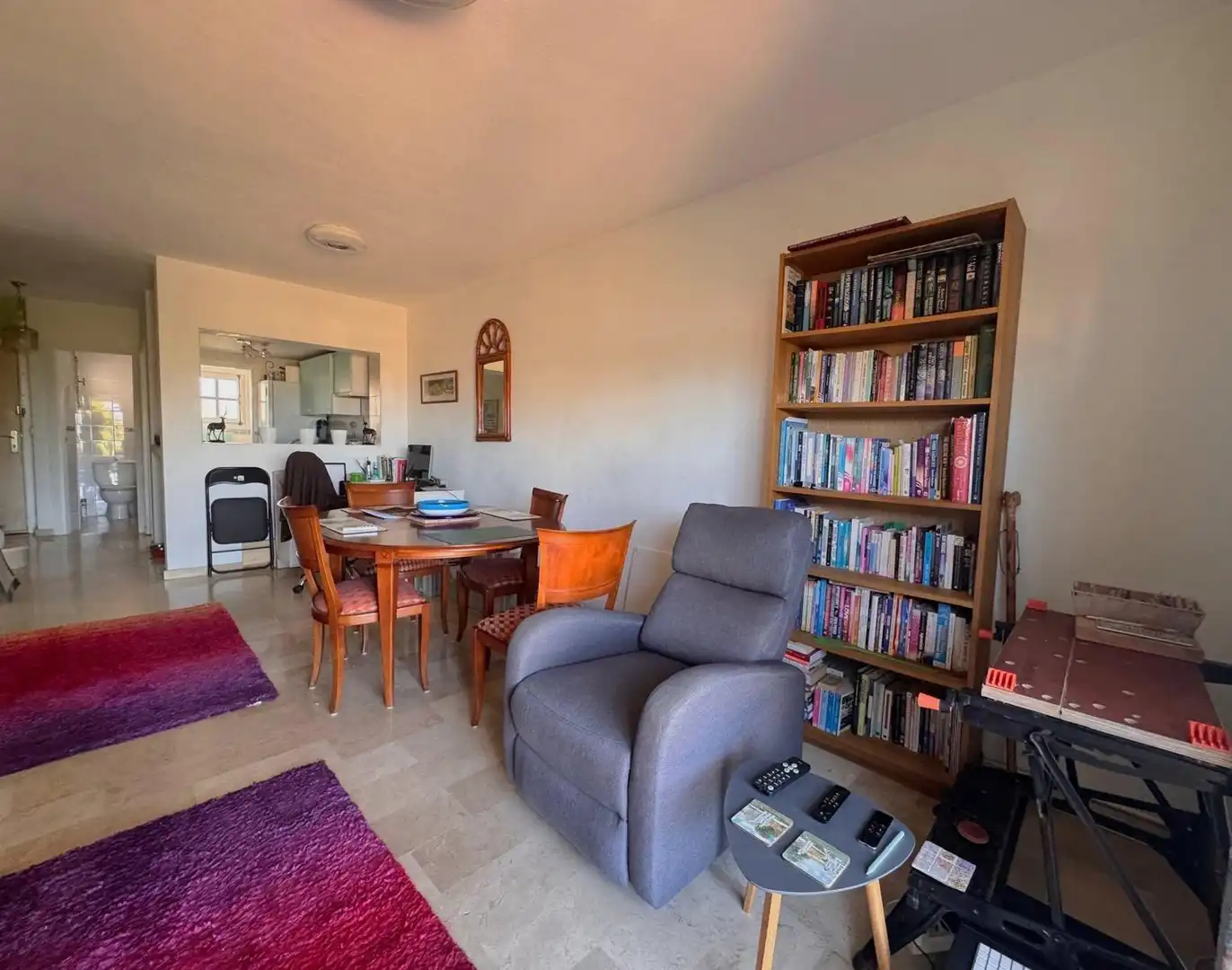 Sala d'estar de Casa adosada en venda en Finestrat amb Jardí privat, Terrassa i Moblat