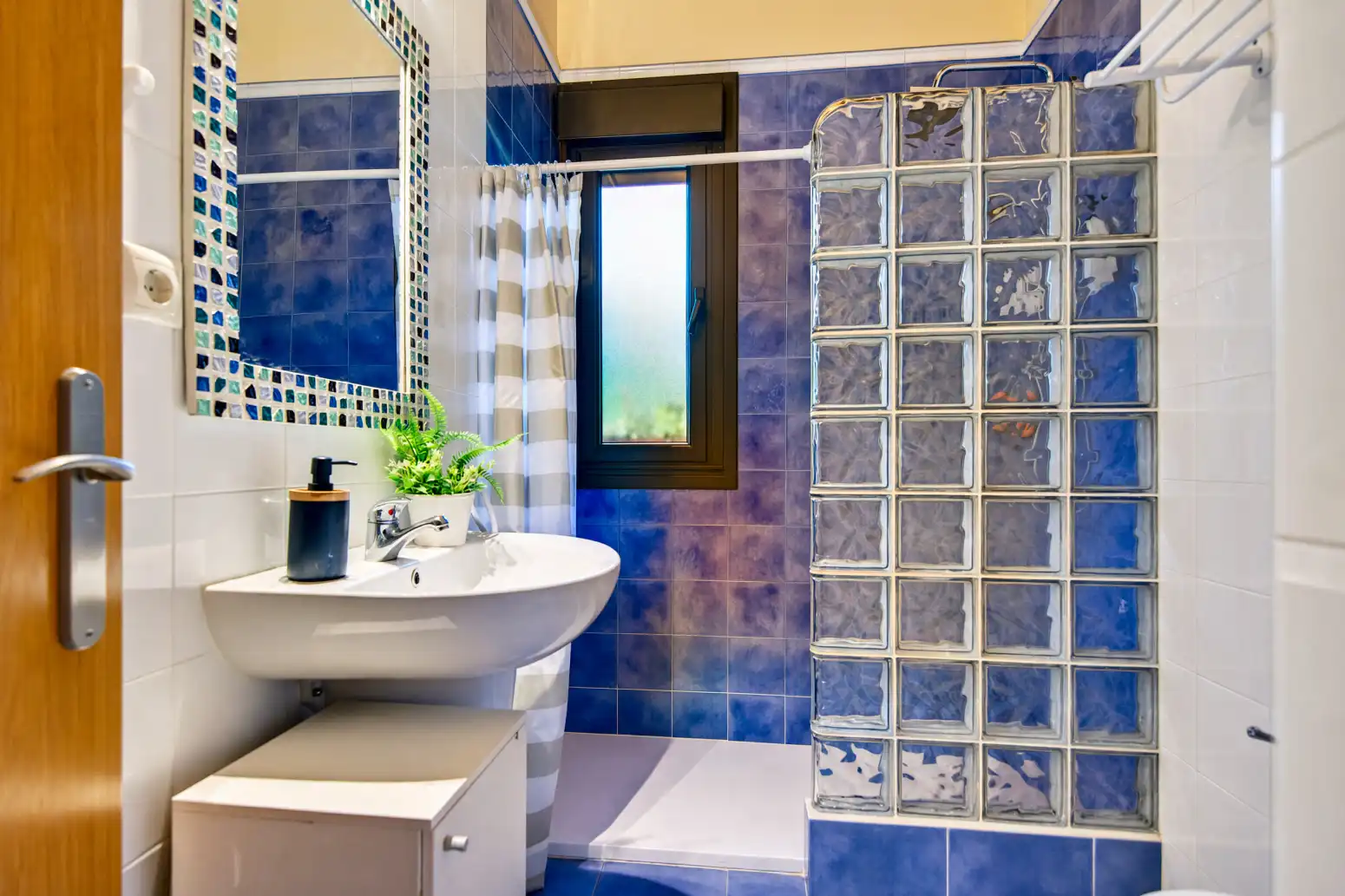 Baño de Casa o chalet en venta en Cudillero, Asturias