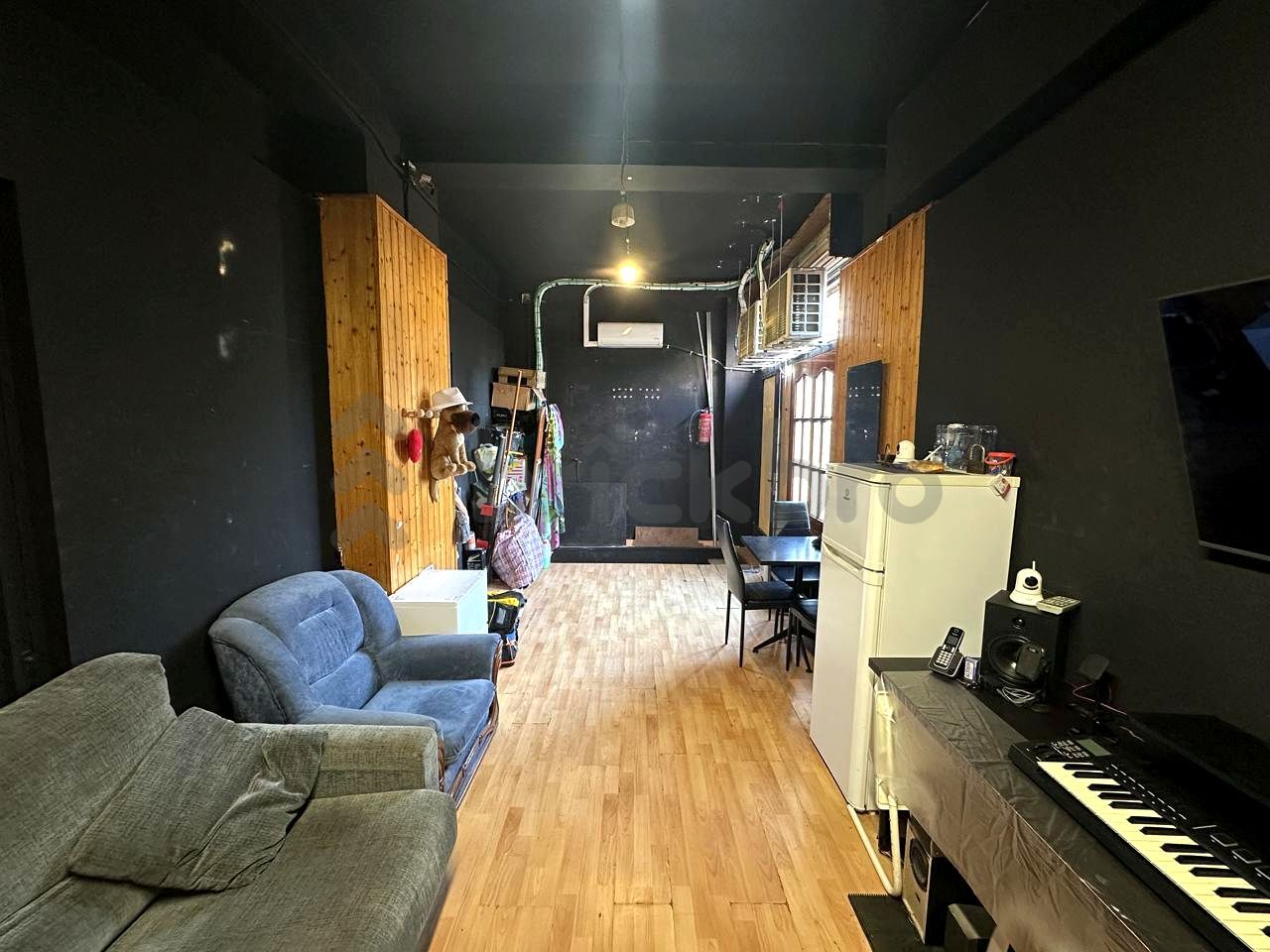 Premises for sale in  Barcelona Capital  with Air Conditioner