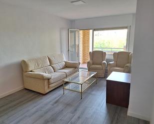 Living room of Flat to rent in  Huesca Capital  with Terrace